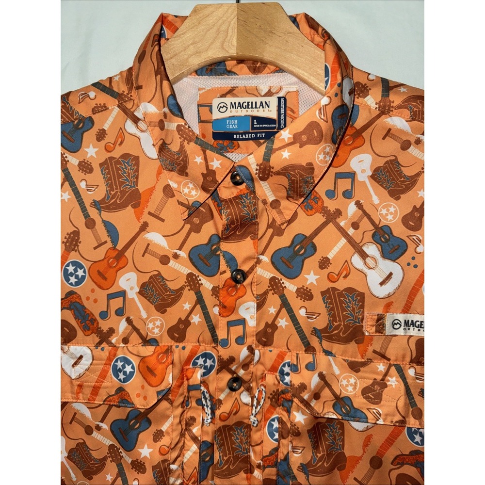 Magellan Mens Orange LG Short Sleeve Button Up Fish Gear Relaxed Fit Cowboy